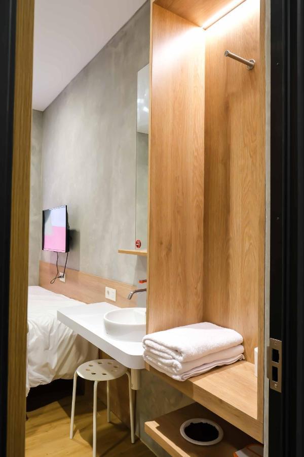 M Cabin Karawaci Binong Extérieur photo
